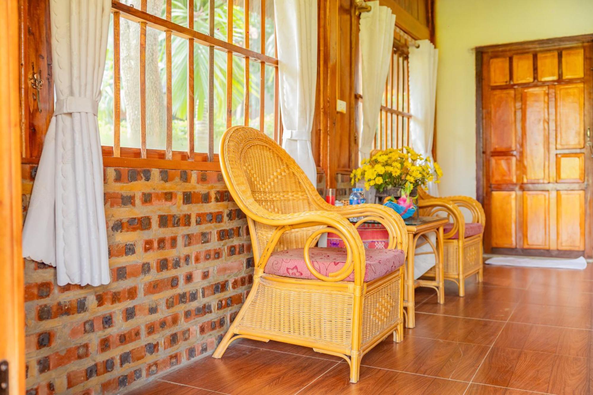 Sunrise Village 2* Mai Châu